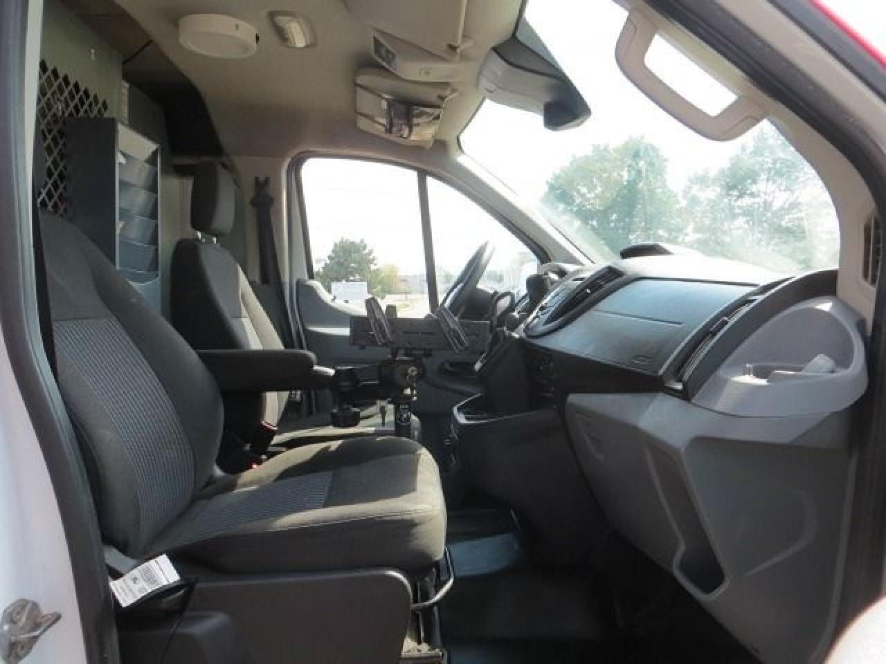 2018 Ford Transit CERTIFIED,T-250,3.7L,SHELVING,LADDER RACK,INVERTER - Photo #10