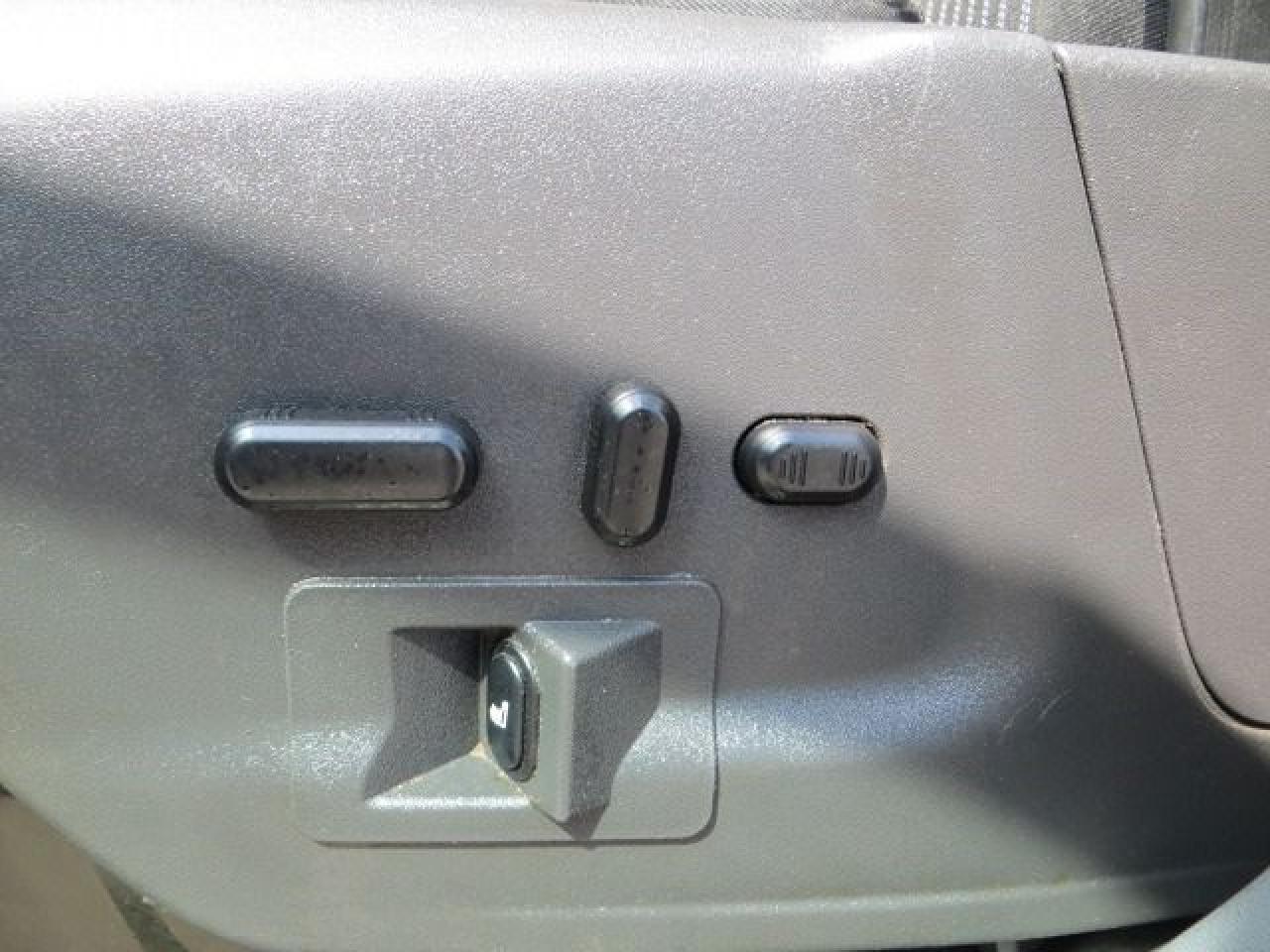 2018 Ford Transit CERTIFIED,T-250,3.7L,SHELVING,LADDER RACK,INVERTER - Photo #18