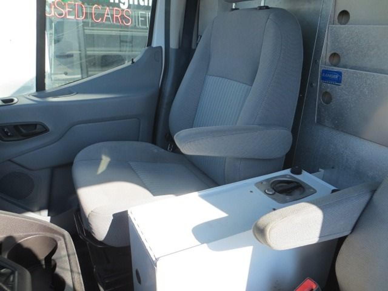 2019 Ford Transit CERTIFIED, 3.7L, HIGH ROOF T-350, 9500GVWR, 148" - Photo #14