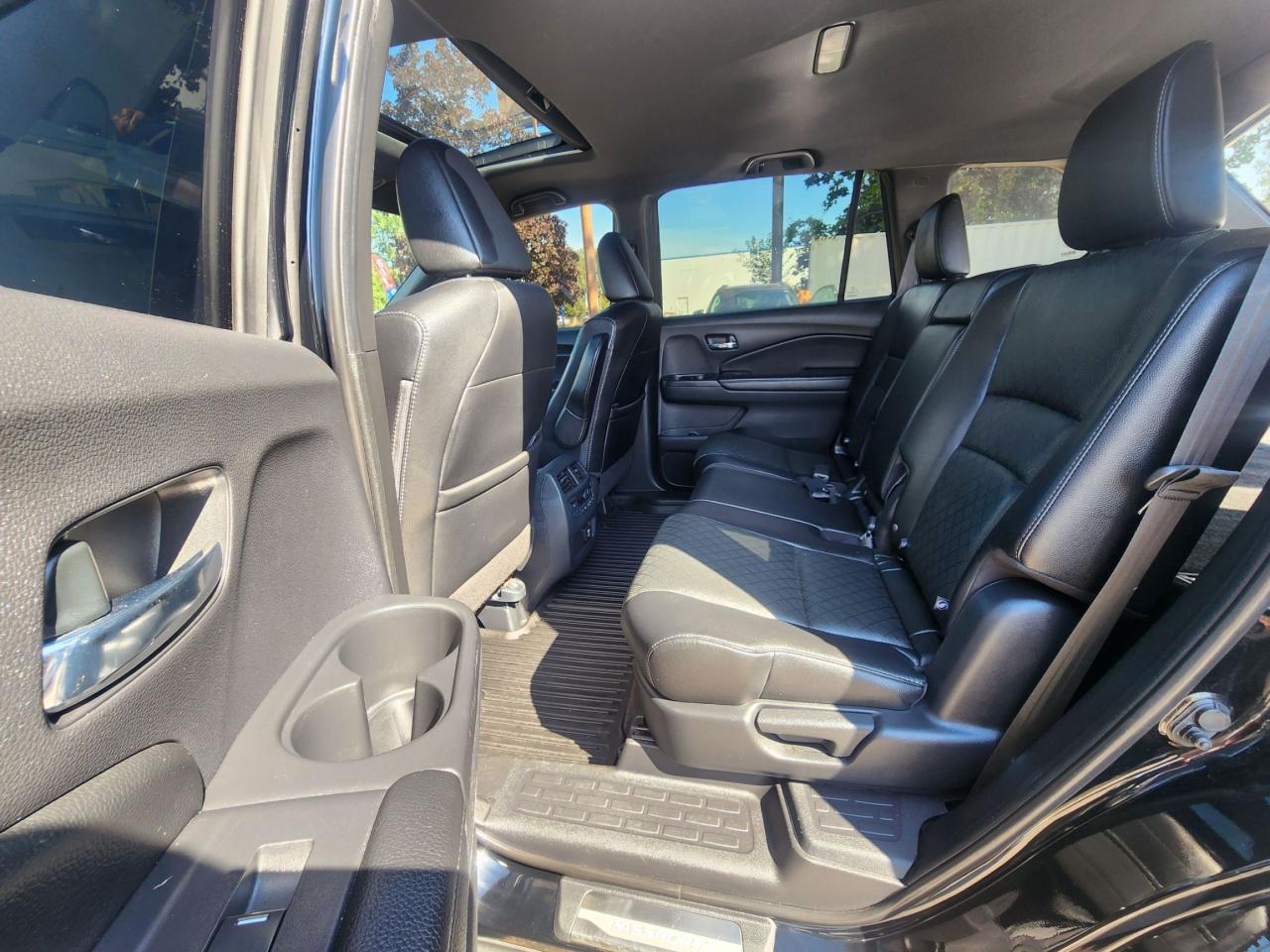 2019 Honda Passport Touring l Clean Carfax l No Accidents