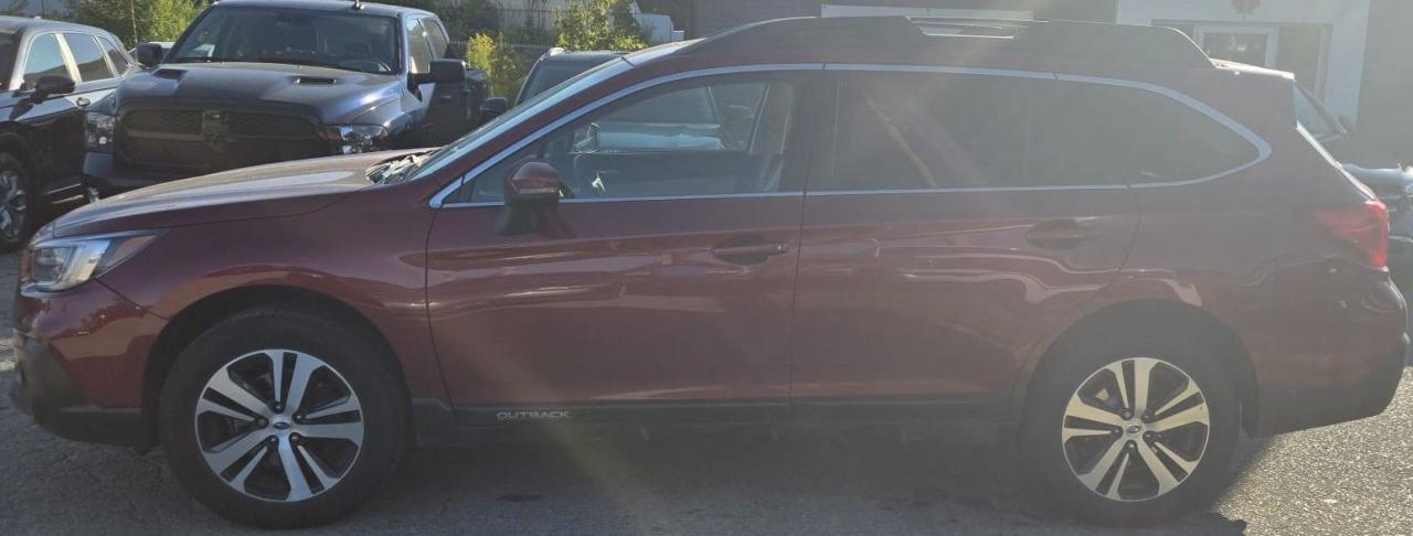 2018 Subaru Outback LIMITED / NO ACCIDENTS / LEATHER / NAV / SUNROOF - Photo #2