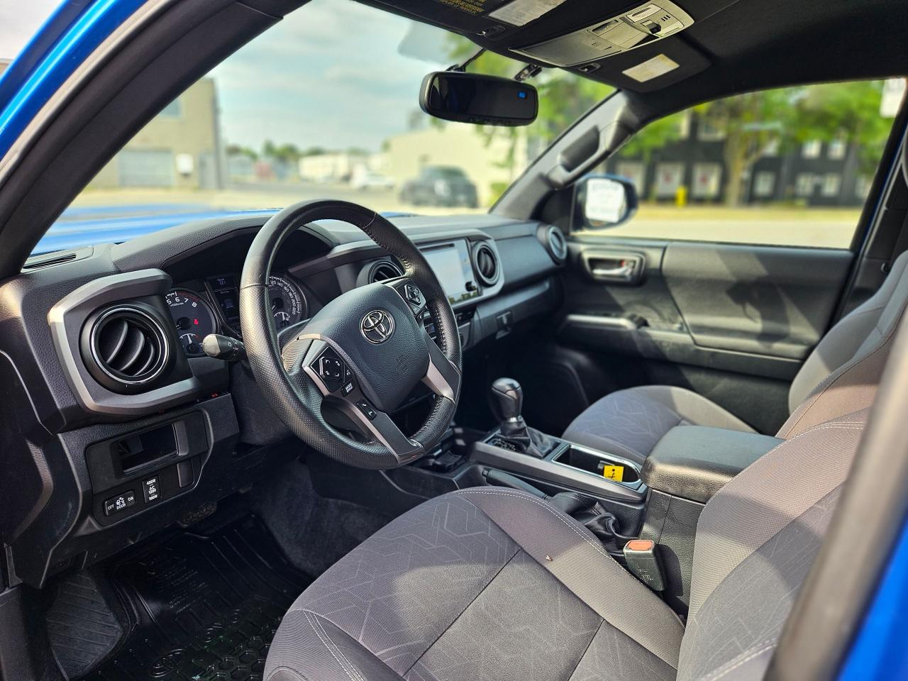 2016 Toyota Tacoma 4WD Double Cab V6 Auto TRD Sport - Photo #9