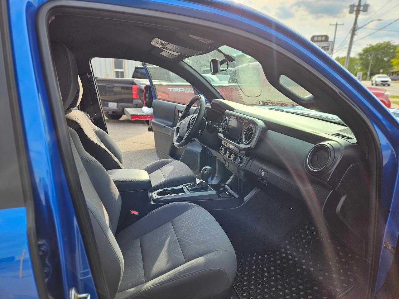 2016 Toyota Tacoma 4WD Double Cab V6 Auto TRD Sport - Photo #13
