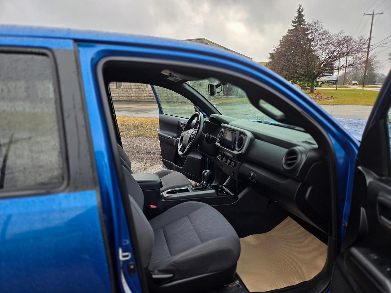 2016 Toyota Tacoma 4WD Double Cab V6 Auto TRD Sport Photo