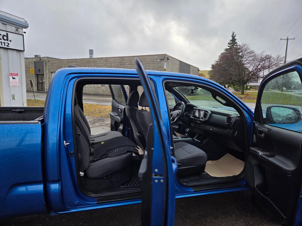 2016 Toyota Tacoma 4WD Double Cab V6 Auto TRD Sport Photo