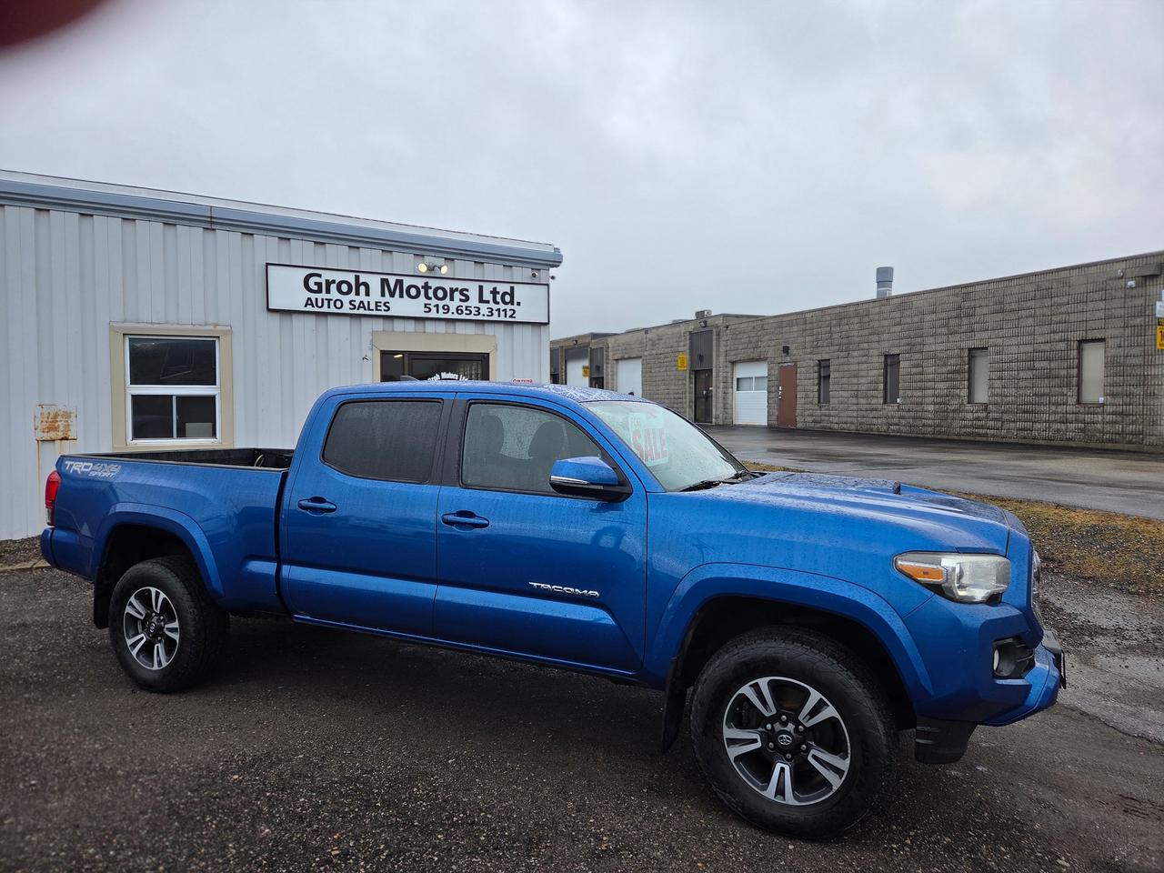 2016 Toyota Tacoma 4WD Double Cab V6 Auto TRD Sport Photo4