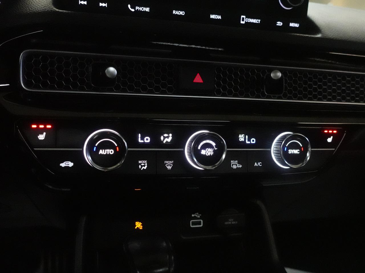 2024 Honda Civic SPORT | Sunroof | LaneWatch | ACC | BSM | CarPlay Photo