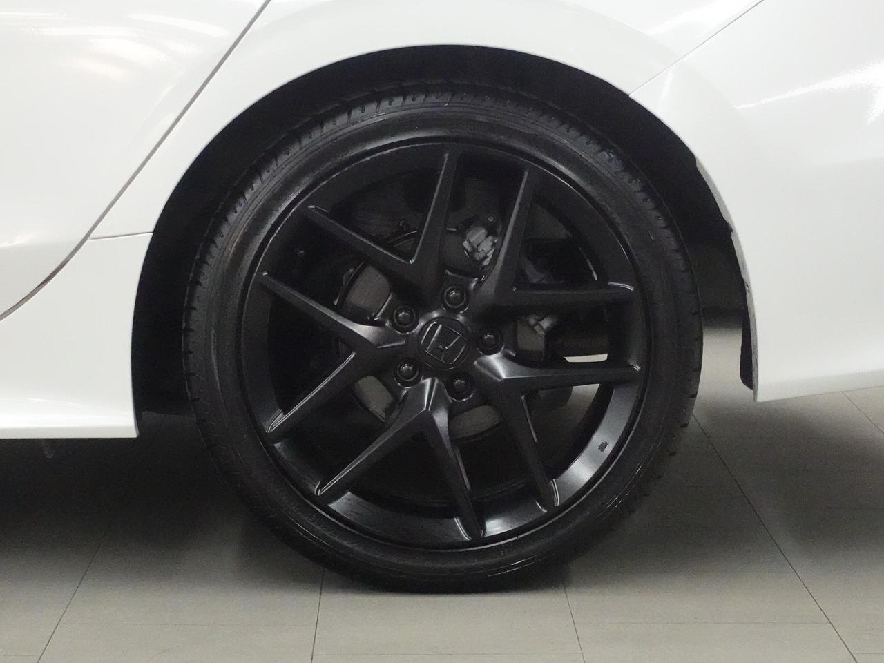 2024 Honda Civic SPORT | Sunroof | LaneWatch | ACC | BSM | CarPlay
