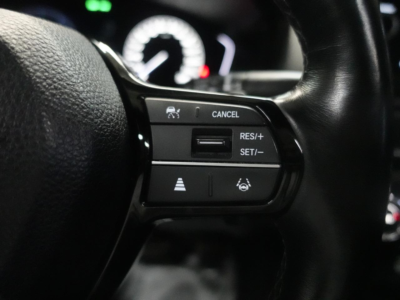 2024 Honda Civic SPORT | Sunroof | LaneWatch | ACC | BSM | CarPlay Photo