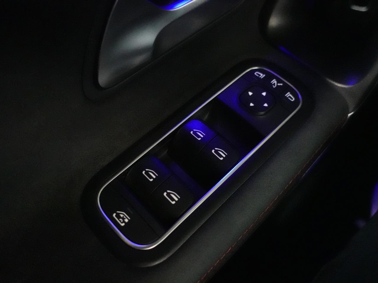 2020 Mercedes-Benz CLA-Class 4MATIC | AMG-Pkg | Nav | Leather | Pano roof | BSM Photo