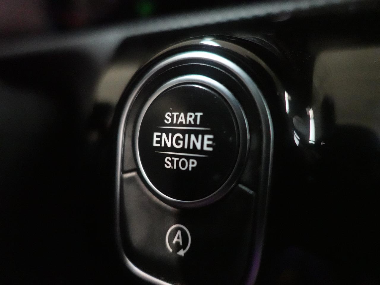 2020 Mercedes-Benz CLA-Class 4MATIC | AMG-Pkg | Nav | Leather | Pano roof | BSM Photo