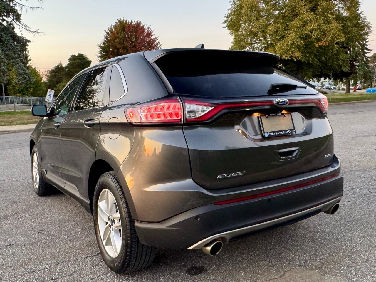 2016 Ford Edge SE Loaded / Navigation / Certified - Photo #9