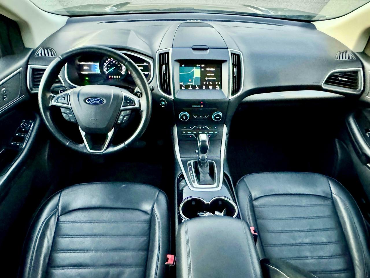 2016 Ford Edge SE Loaded / Navigation / Certified - Photo #3