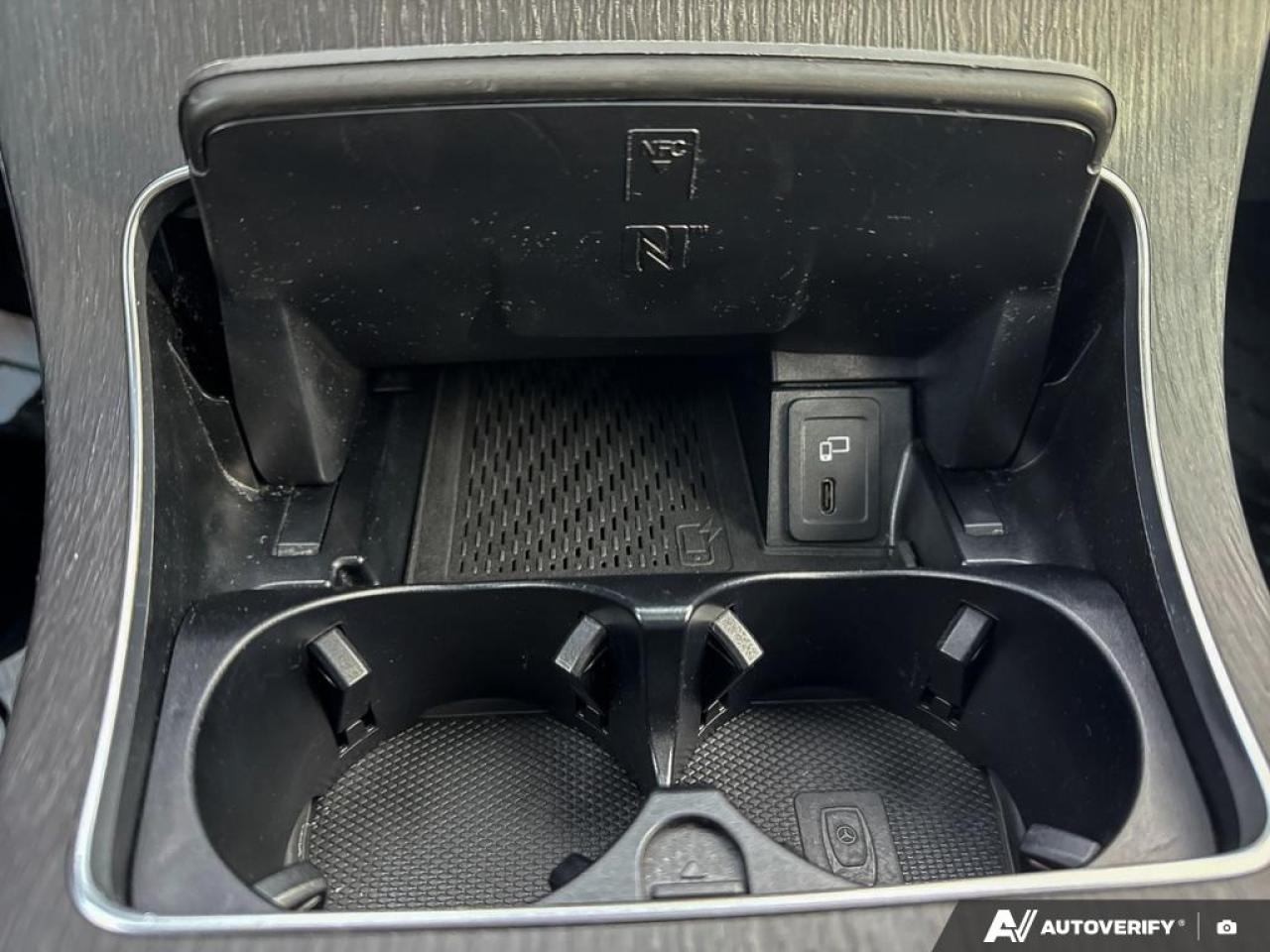 2021 Mercedes-Benz GLC-Class GLC 300 / LEATHER / ROOF/ NAV / 360 CAMERA / AWD - Photo #18