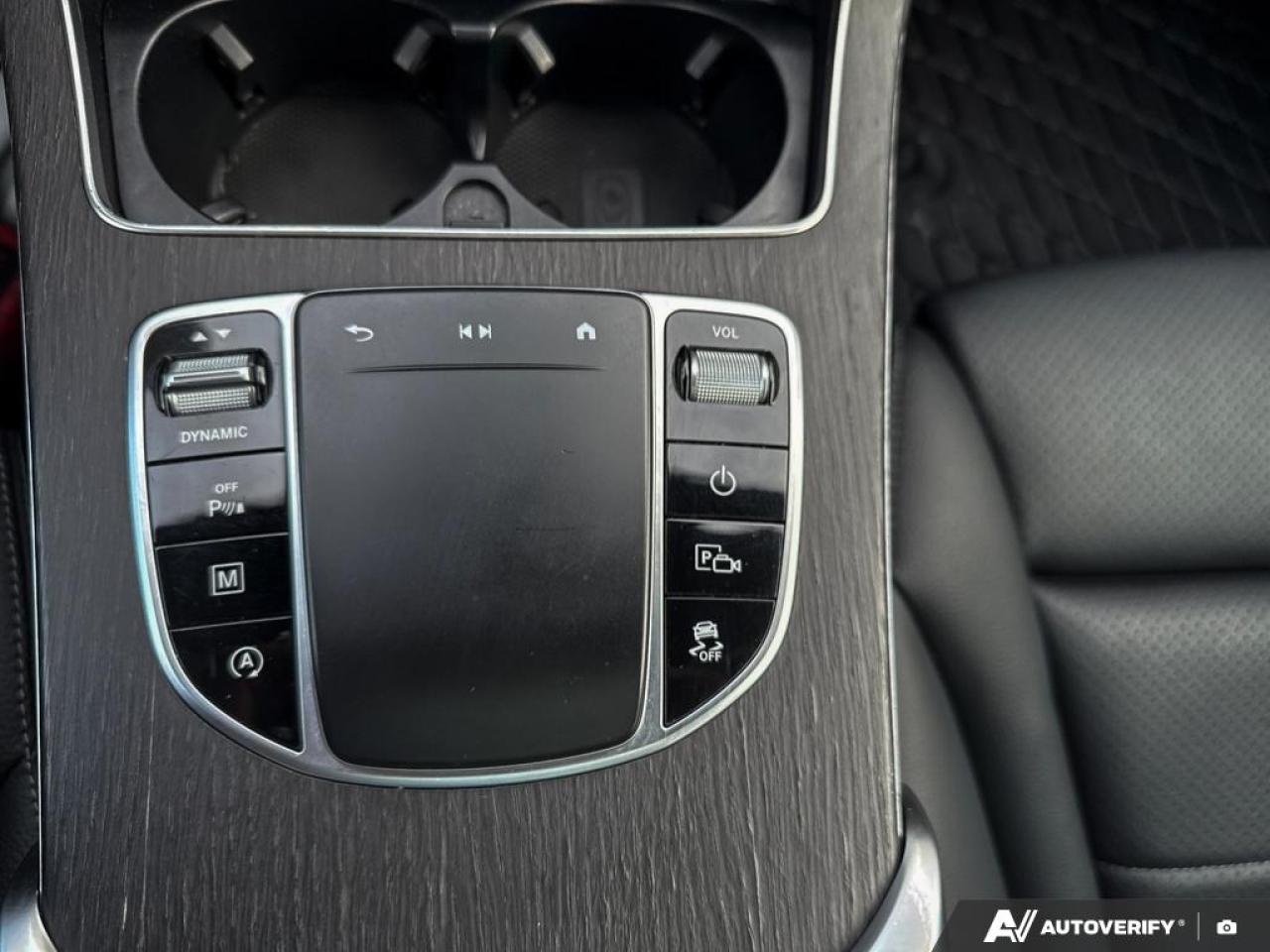 2021 Mercedes-Benz GLC-Class GLC 300 / LEATHER / ROOF/ NAV / 360 CAMERA / AWD - Photo #19