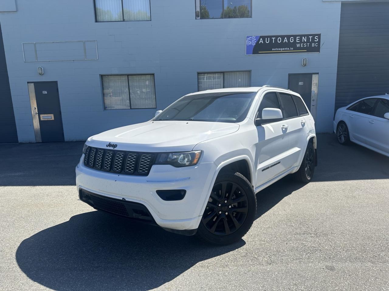 2019 Jeep Grand Cherokee ALTITUDE 4WD - Photo #1