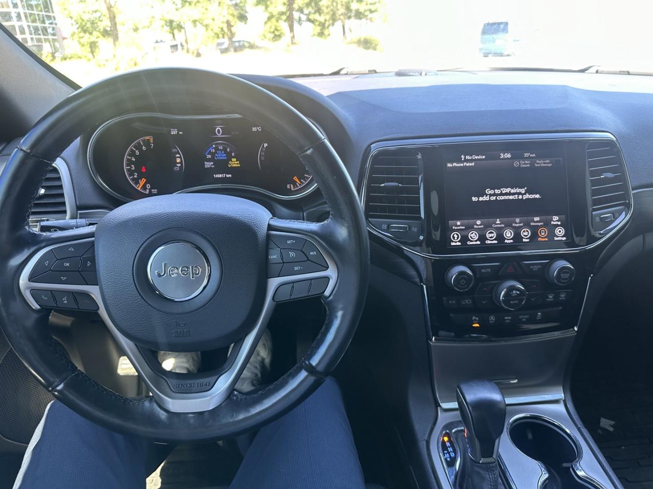 2019 Jeep Grand Cherokee ALTITUDE 4WD - Photo #14