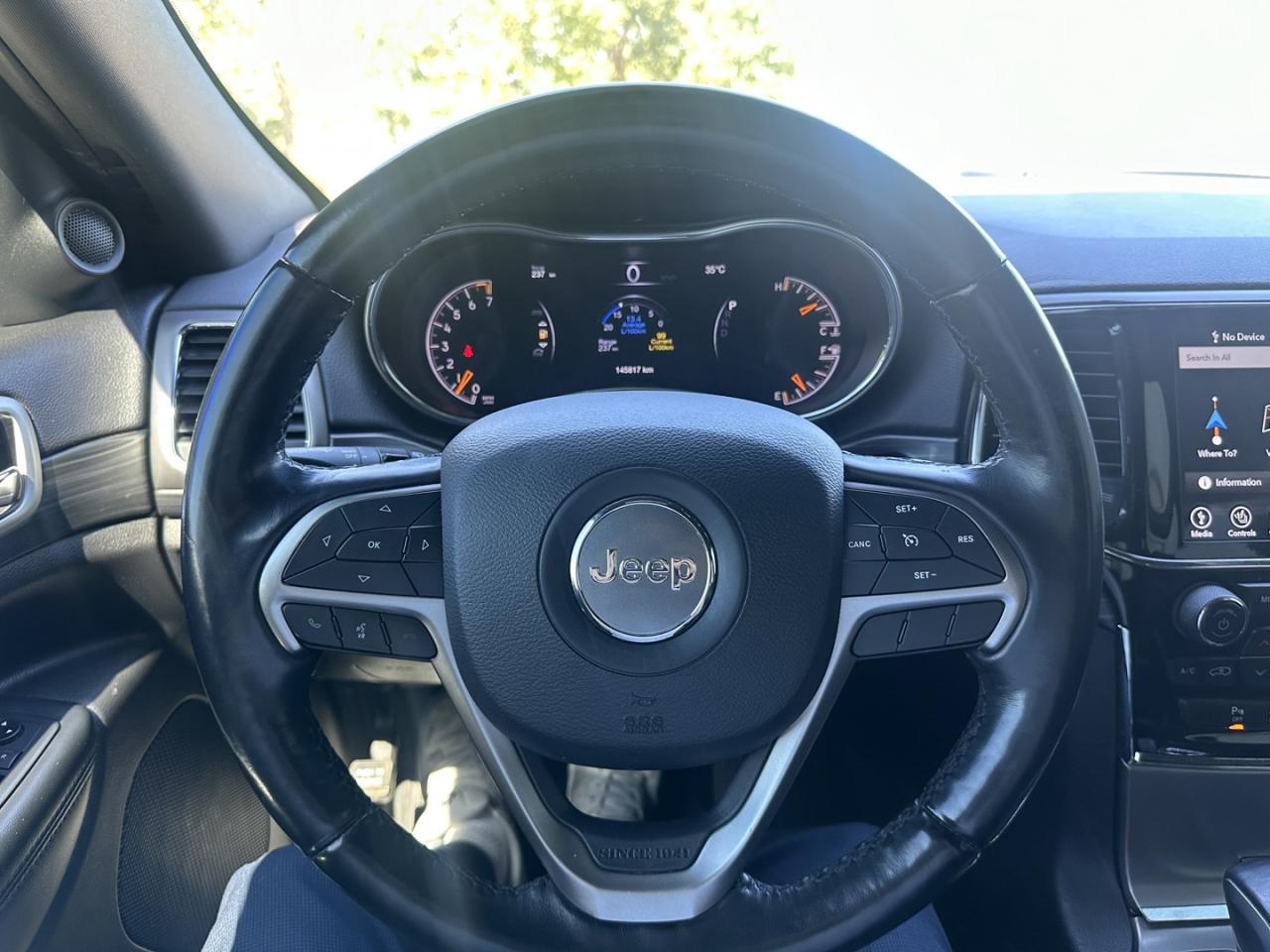 2019 Jeep Grand Cherokee ALTITUDE 4WD - Photo #15