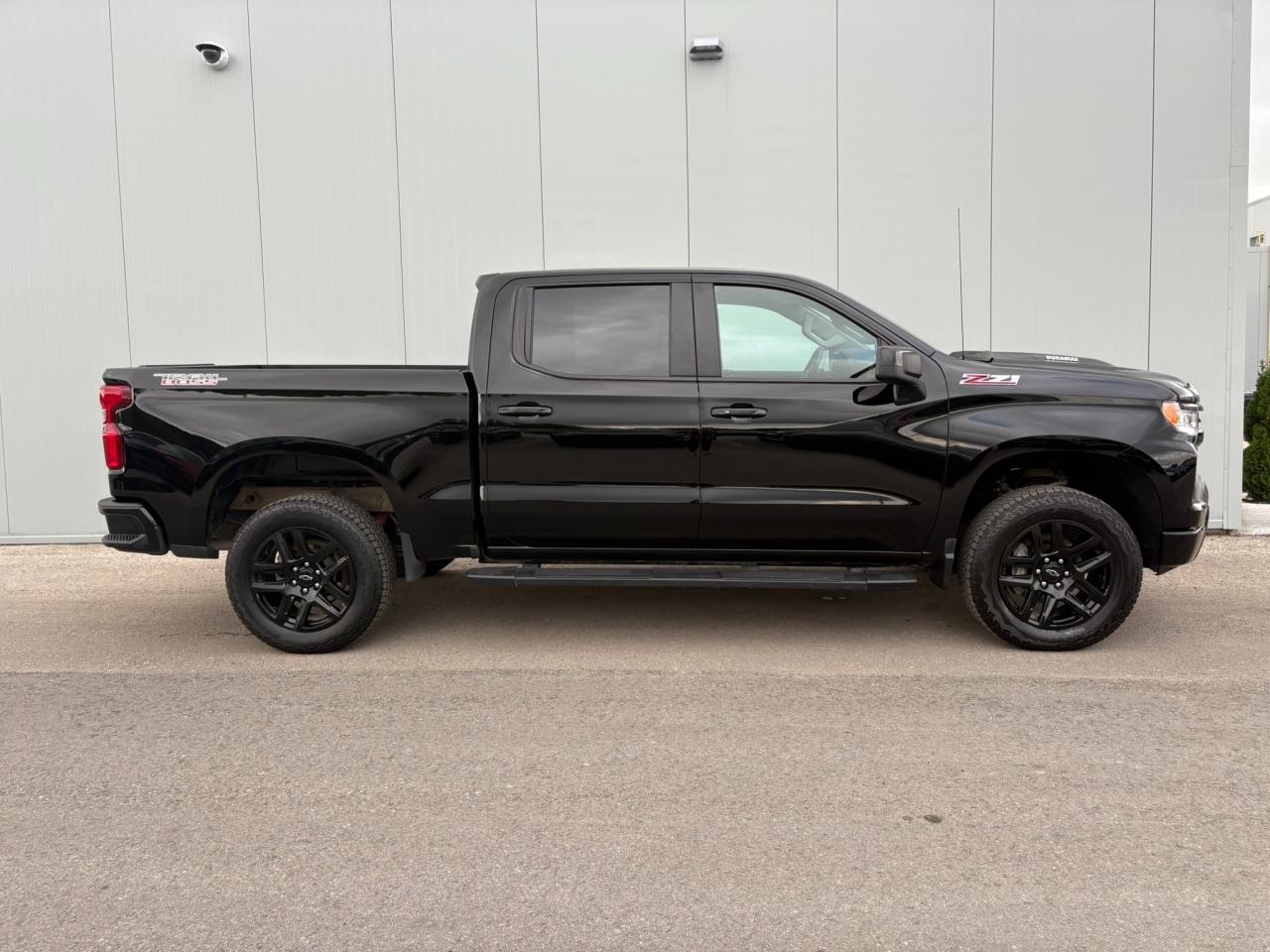 2025 Chevrolet Silverado 1500 LT Trail Boss One Owner | Z71 | 20" Wheels Photo4