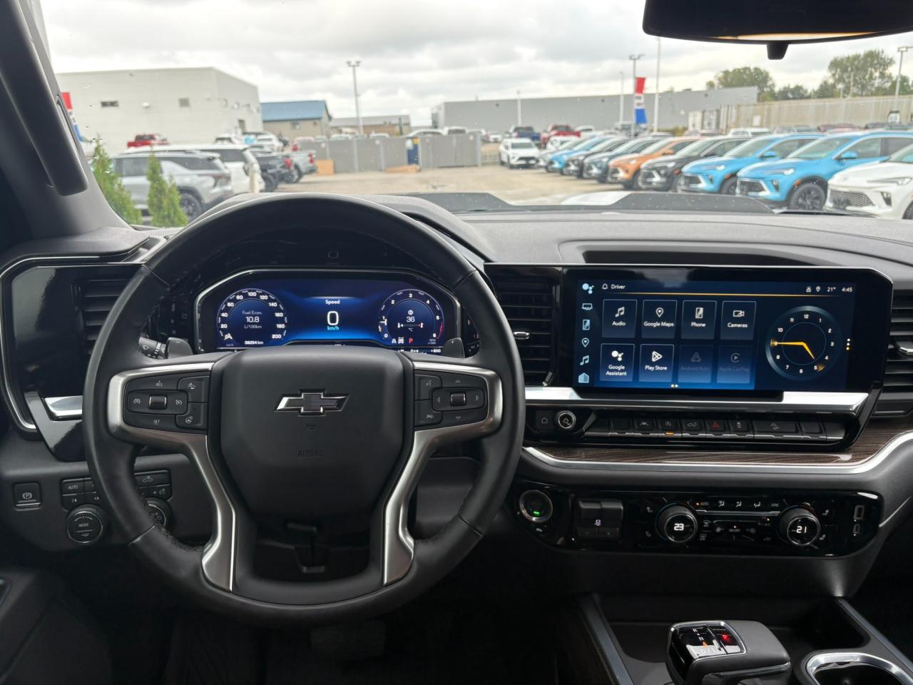 2025 Chevrolet Silverado 1500 LT Trail Boss One Owner | Z71 | 20" Wheels Photo