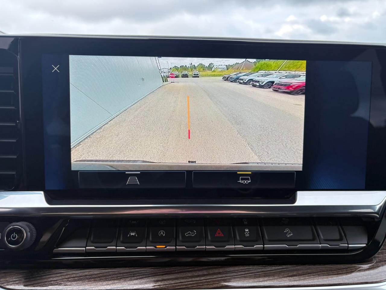 2025 Chevrolet Silverado 1500 LT Trail Boss One Owner | Z71 | 20" Wheels Photo