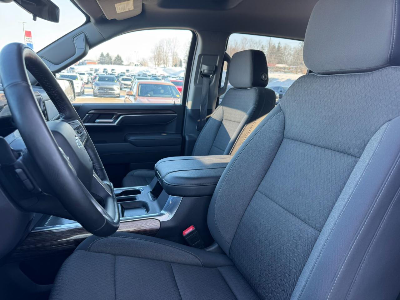 2025 Chevrolet Silverado 1500 LT Trail Boss One Owner | Z71 | 20" Wheels Photo