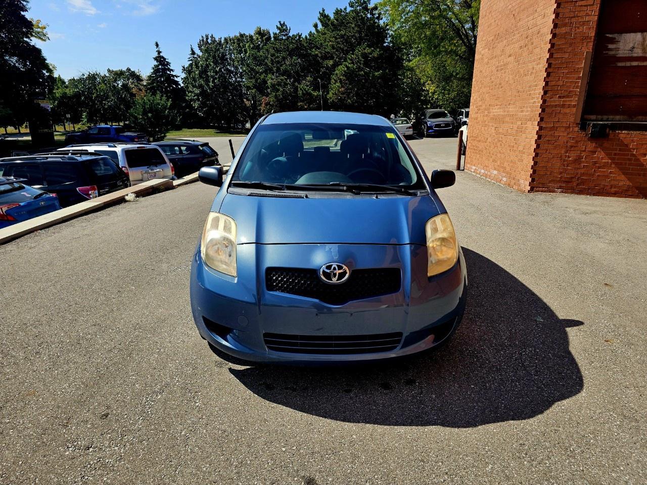 2007 Toyota Yaris 3dr HB Auto CE - Photo #2