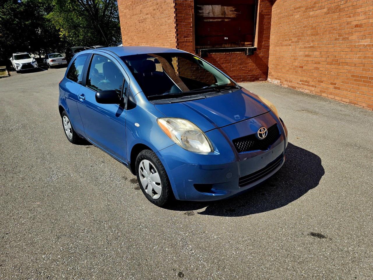 2007 Toyota Yaris 3dr HB Auto CE Photo2