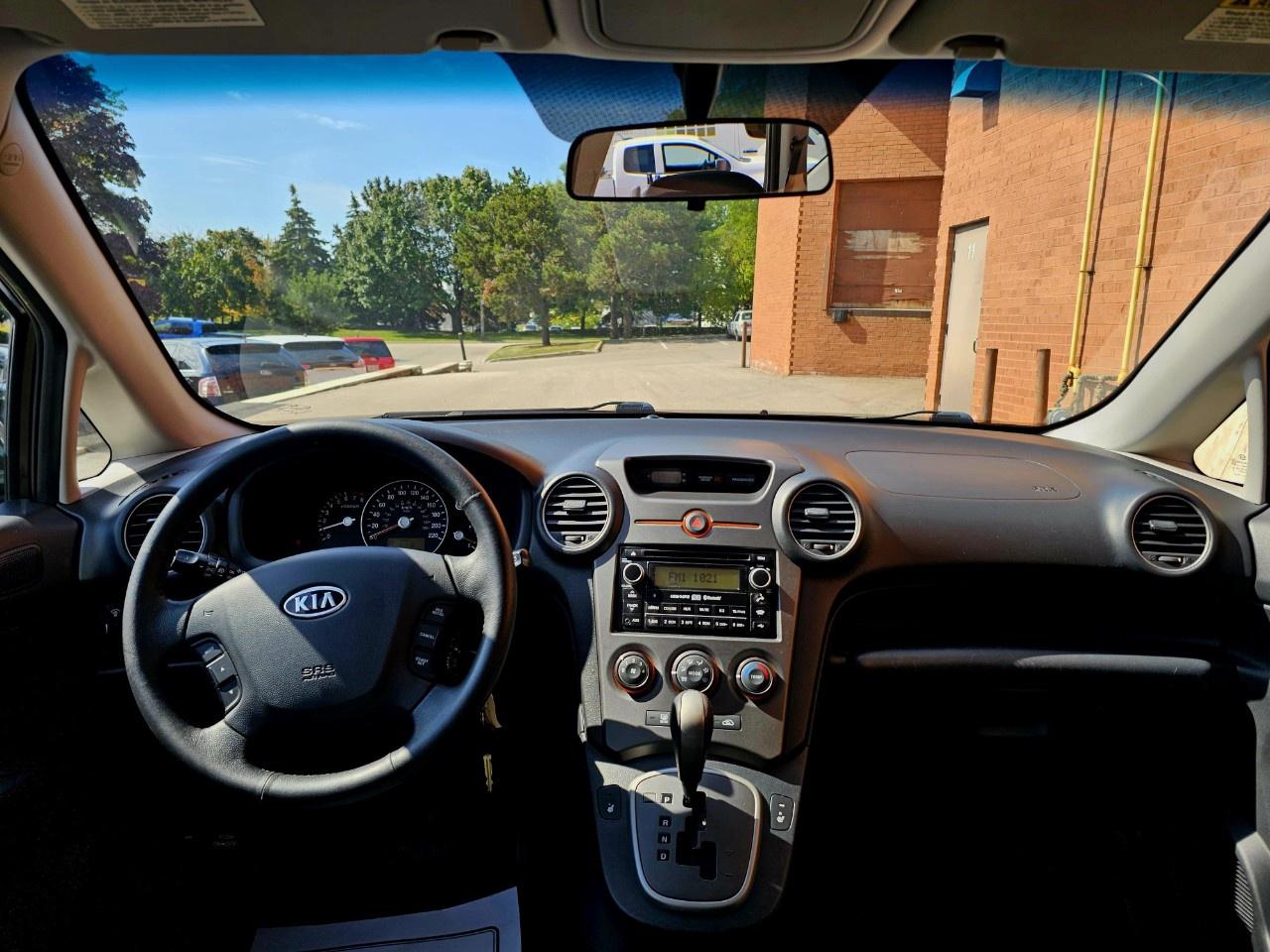 2009 Kia Rondo 4dr Wgn V6 EX - Photo #9