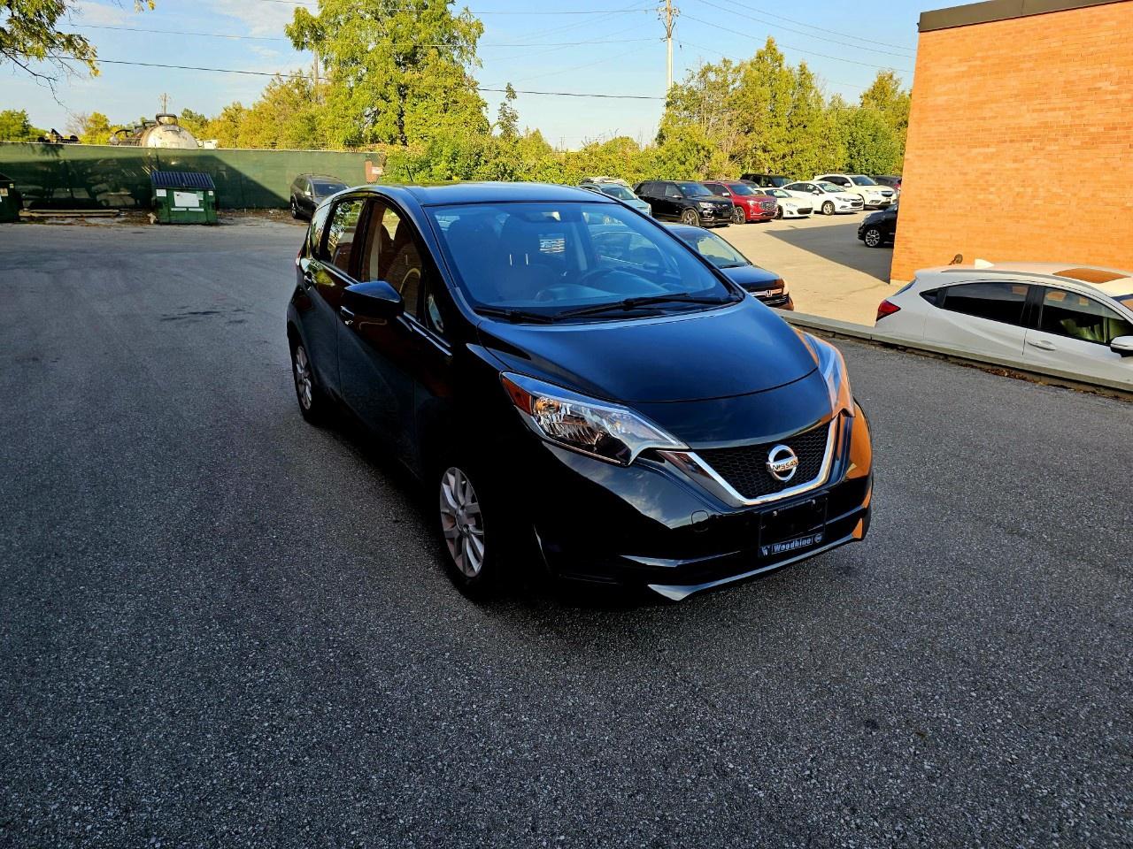 2019 Nissan Versa Note S CVT Photo2