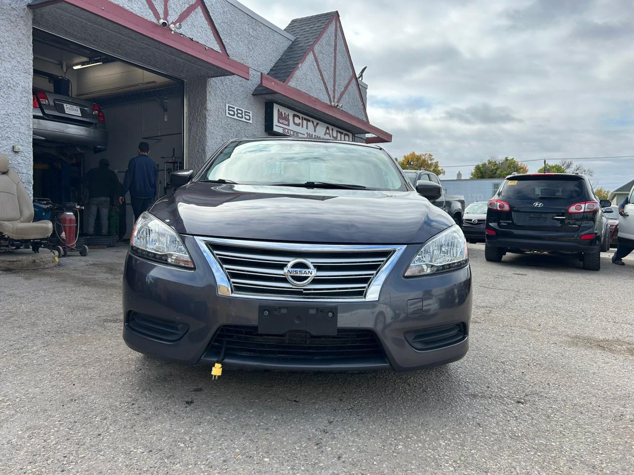 2013 Nissan Sentra SV - Photo #2