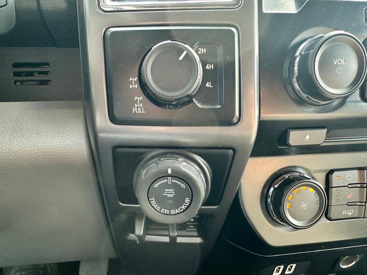 2016 Ford F-150 XLT XTR Crew 4x4 Heated Cloth SmartPhone RvCam Photo