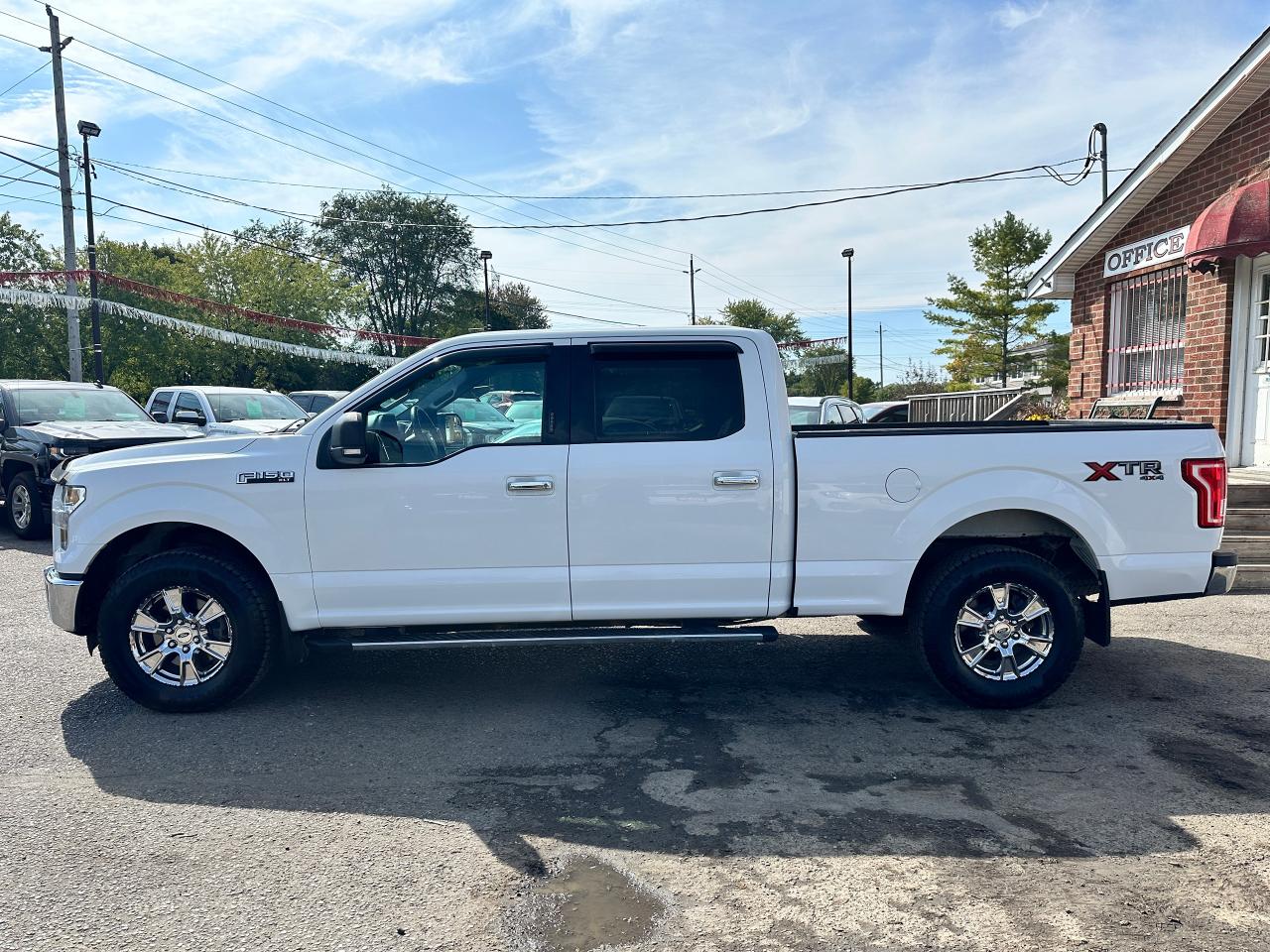 2016 Ford F-150 XLT XTR Crew 4x4 Heated Cloth SmartPhone RvCam Photo