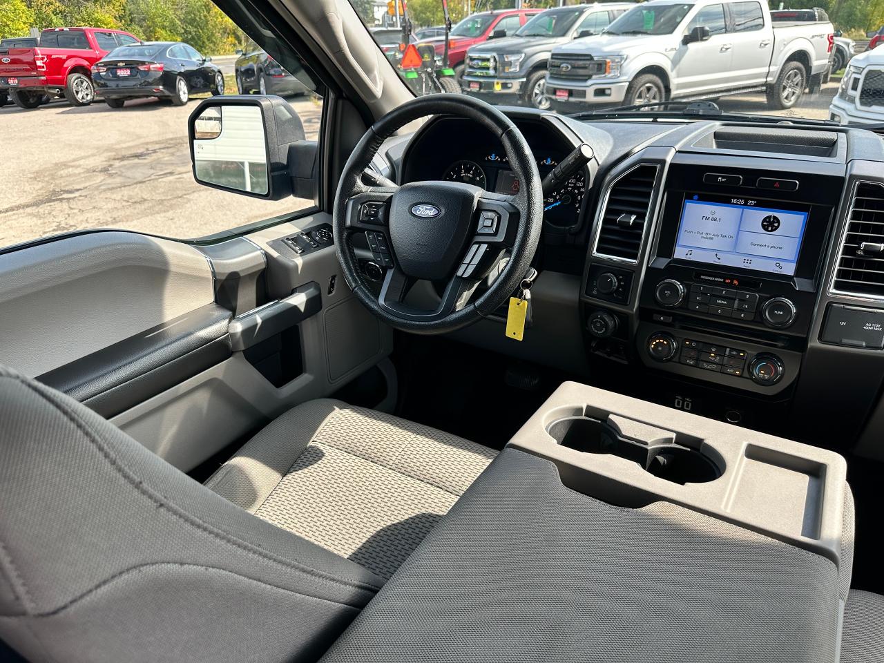 2016 Ford F-150 XLT XTR Crew 4x4 Heated Cloth SmartPhone RvCam Photo