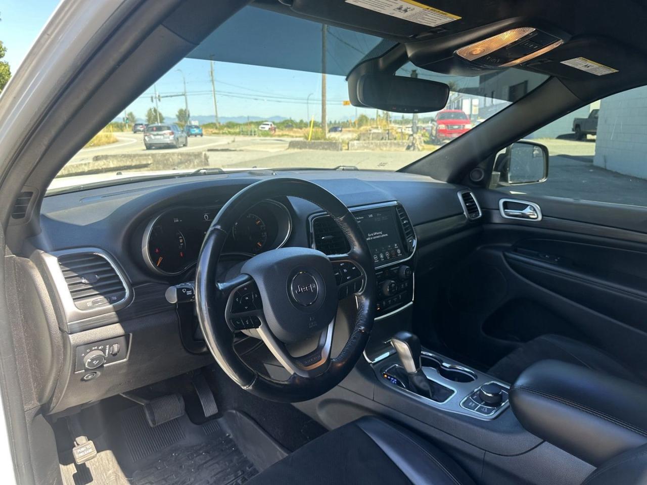 2019 Jeep Grand Cherokee ALTITUDE 4WD - Photo #11
