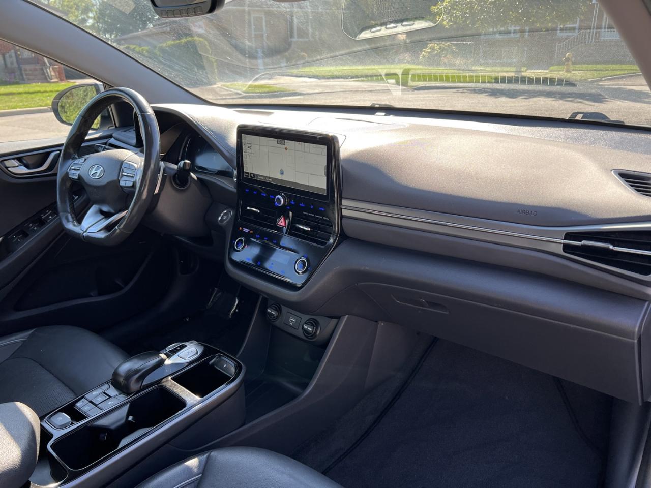 2021 Hyundai IONIQ Electric Ultimate Hatchback - Photo #17