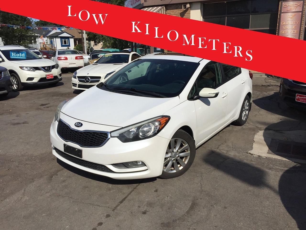 2015 Kia Forte Low Kilometers - LX+ - Photo #1