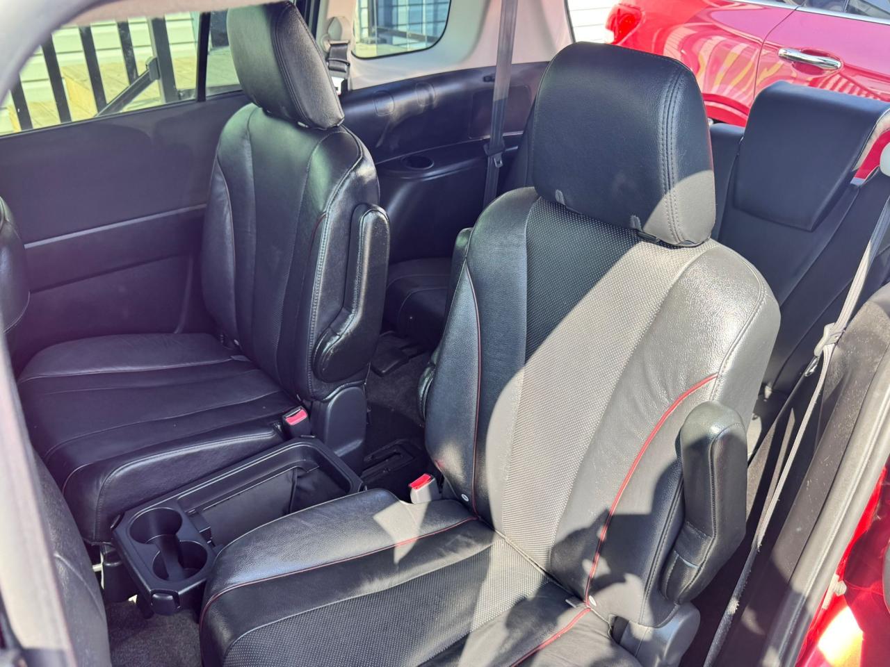 2015 Mazda MAZDA5 GT - Photo #11