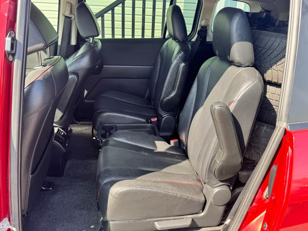 2015 Mazda MAZDA5 GT - Photo #4