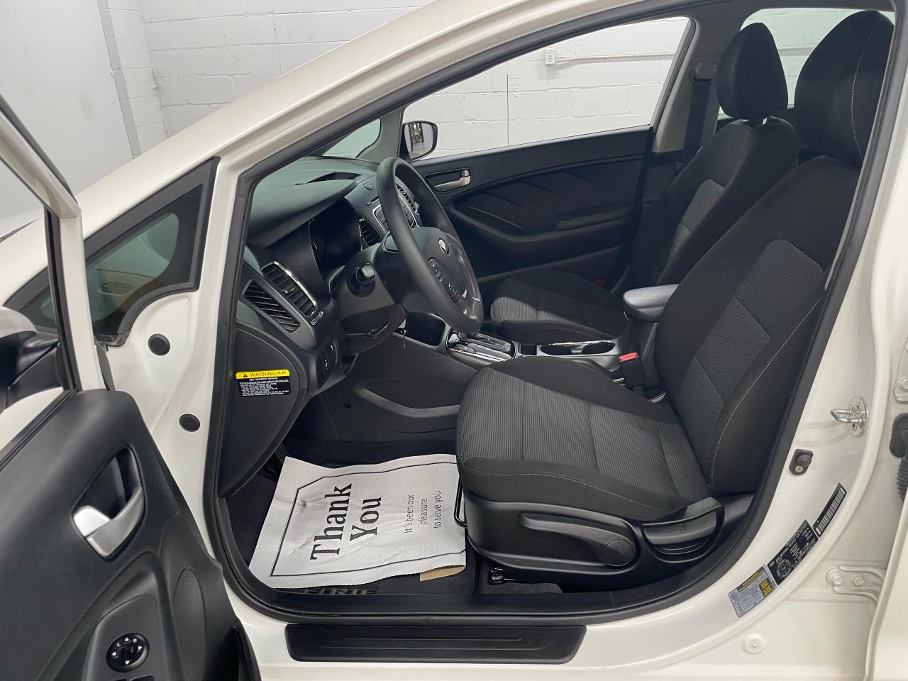 2018 Kia Forte LX Photo7
