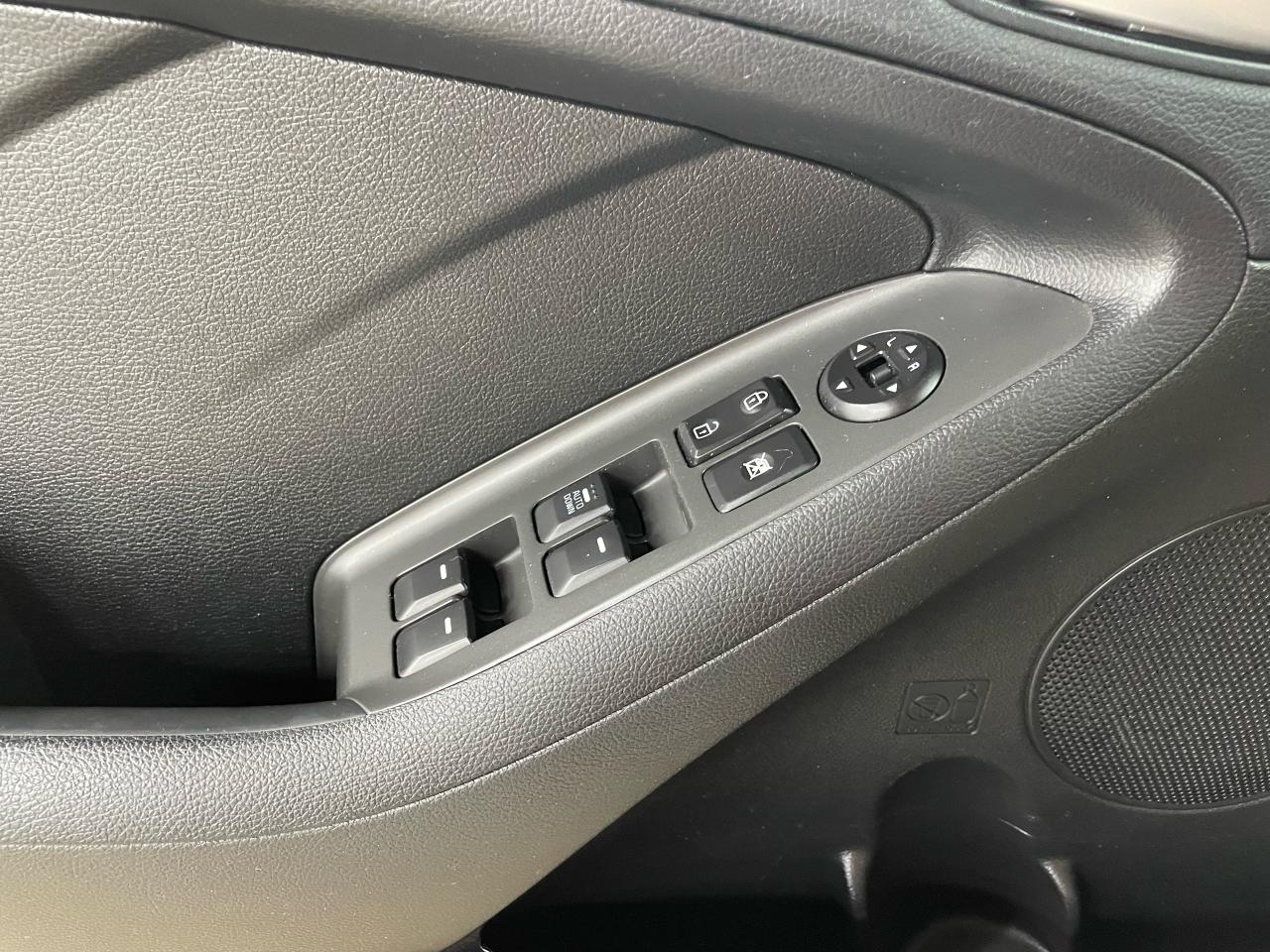 2018 Kia Forte LX Photo11