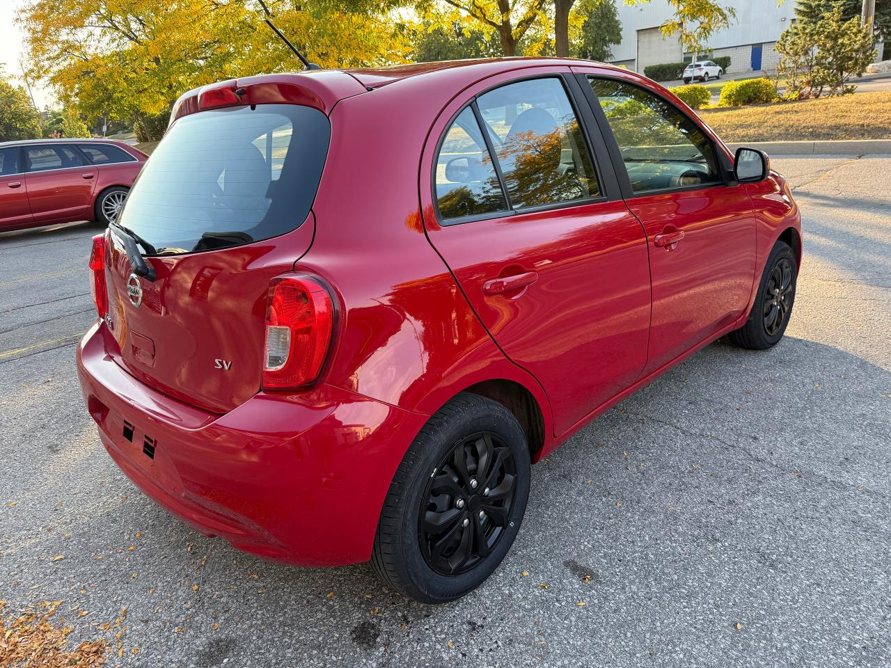 2016 Nissan Micra 4D HB SV ..AUTO..LOW KM's.BLUETOOTH...CERTIFIED! Photo4