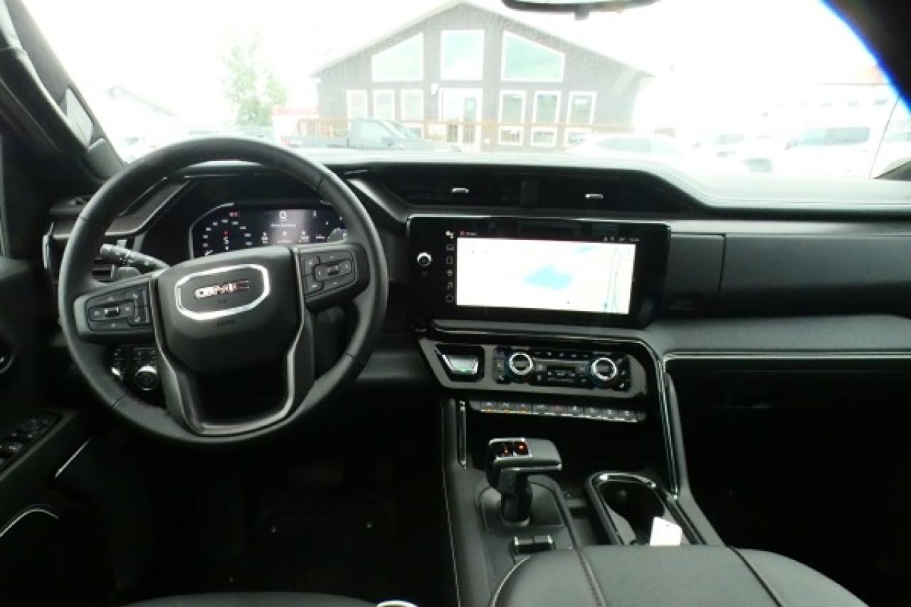 2025 GMC Sierra 1500 AT4X Crew 4WD DURA DSL w/H&C L, S/R, NAV, BUC - Photo #11