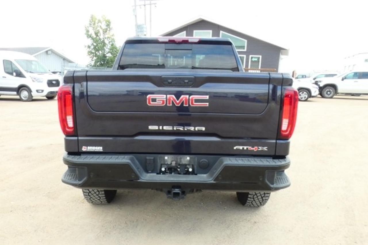2025 GMC Sierra 1500 AT4X Crew 4WD DURA DSL w/H&C L, S/R, NAV, BUC - Photo #7