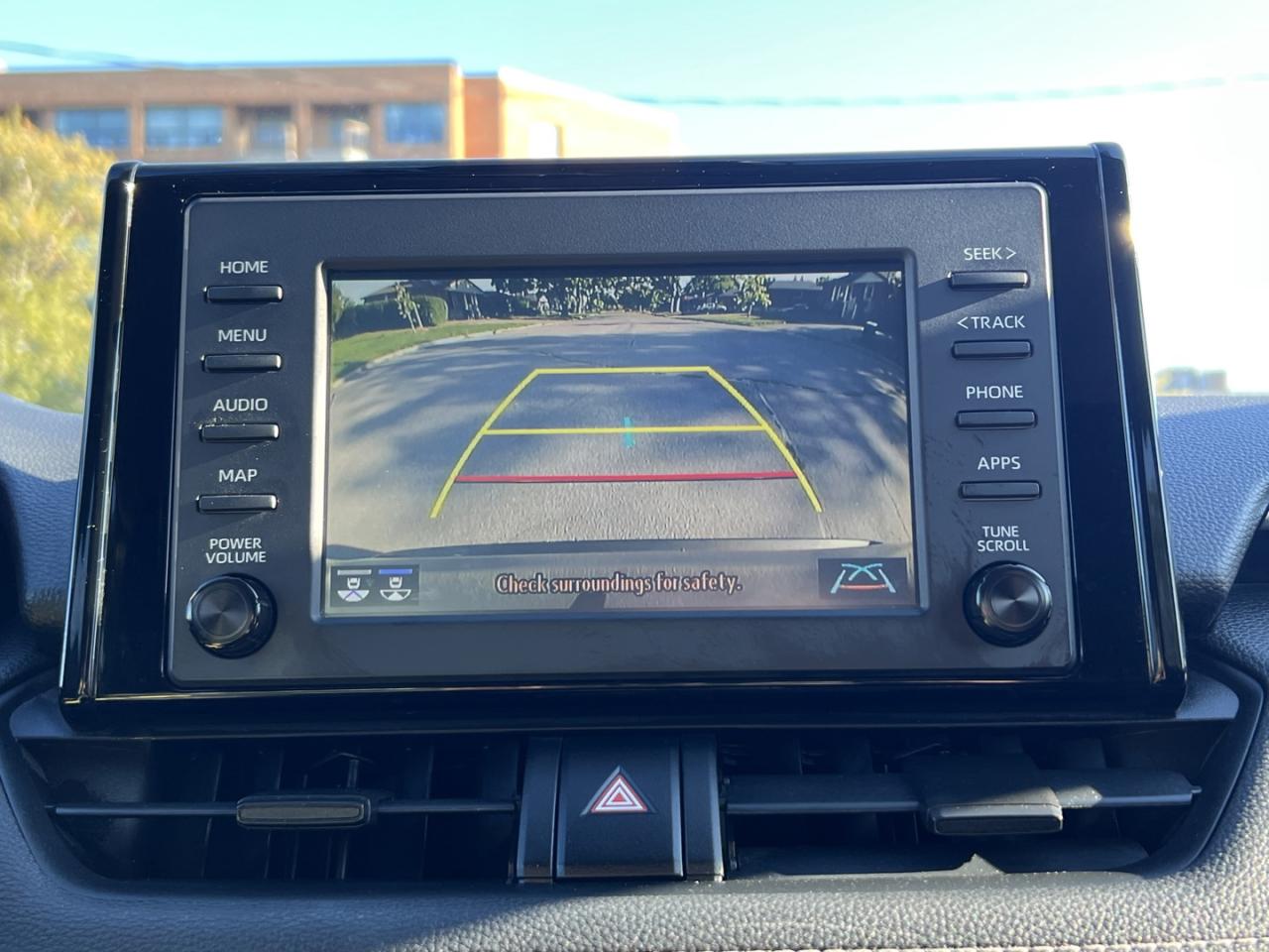 2020 Toyota RAV4 LE AWD - Photo #11