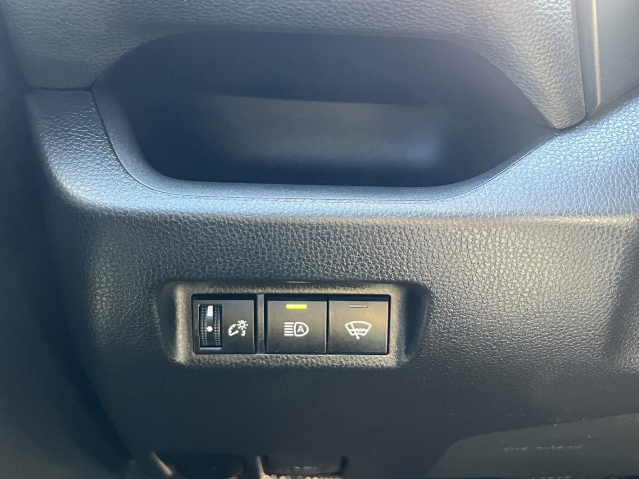2020 Toyota RAV4 LE AWD - Photo #15
