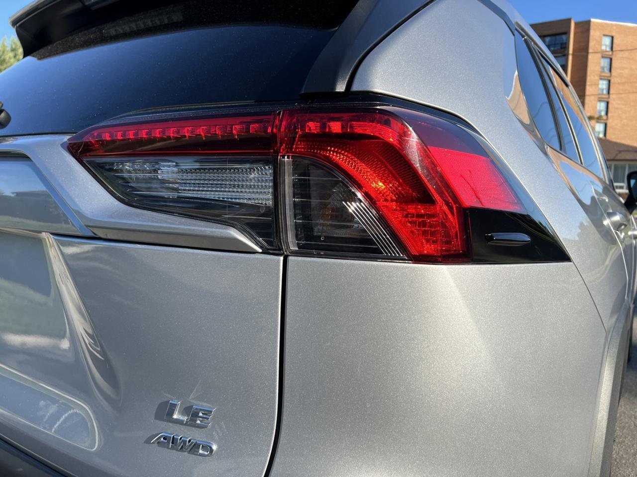 2020 Toyota RAV4 LE AWD - Photo #18