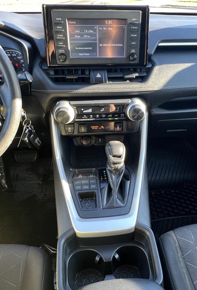 2020 Toyota RAV4 LE AWD - Photo #13