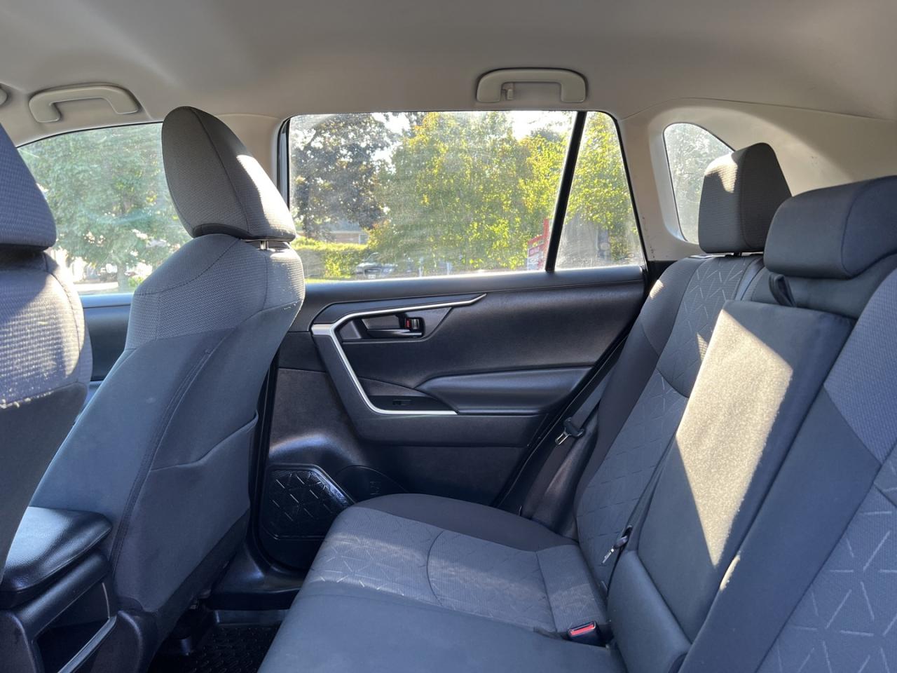 2020 Toyota RAV4 LE AWD - Photo #23