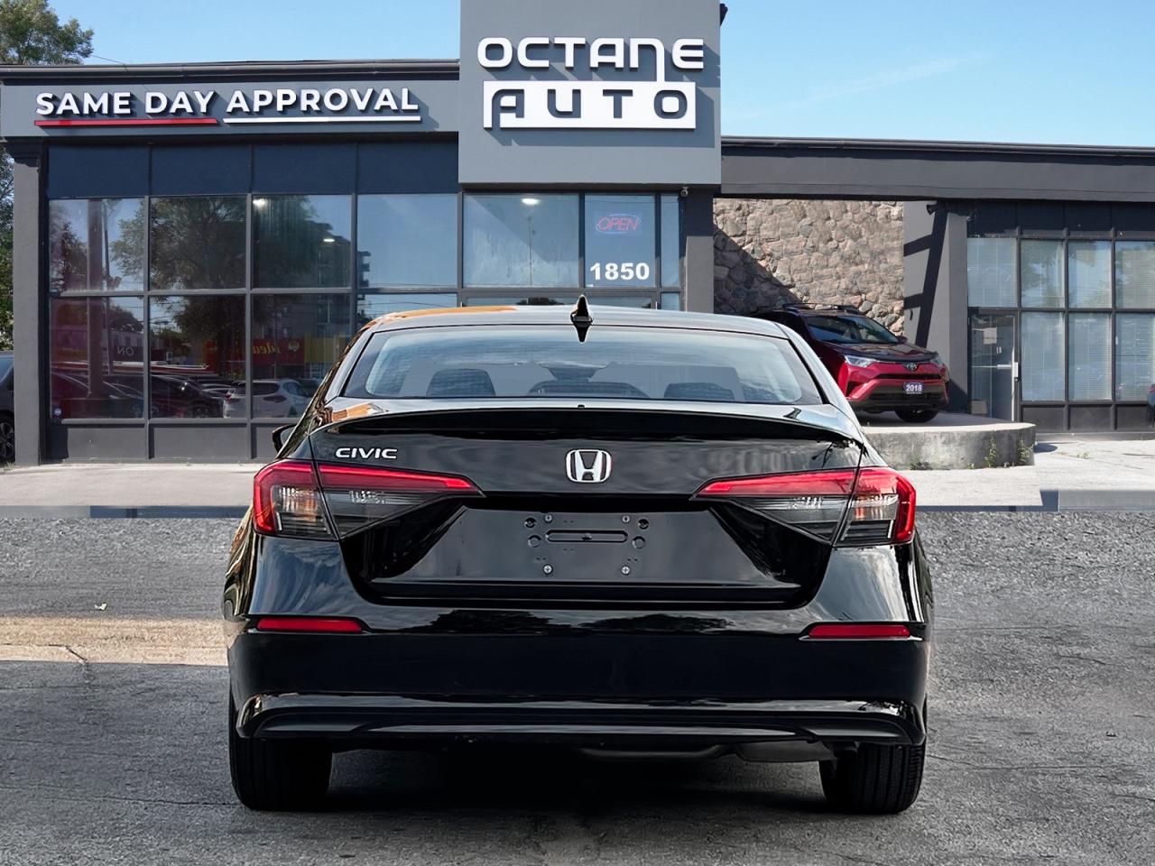 2022 Honda Civic EX Sedan CVT - Photo #5
